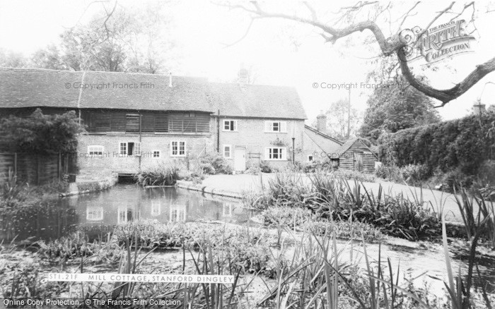 Photo of Stanford Dingley, Mill Cottage c.1965