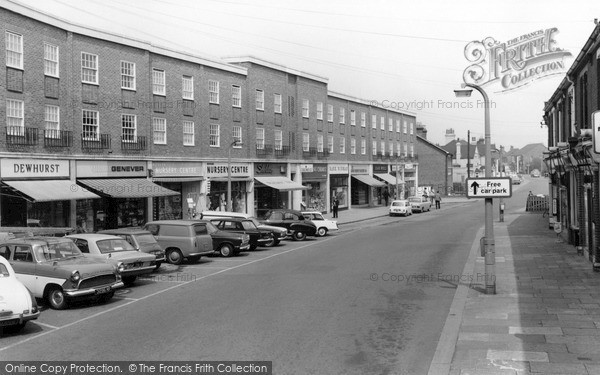 Photo of Stanford Le Hope, King Street c.1965