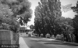 Station Road c.1955, Stanford-Le-Hope