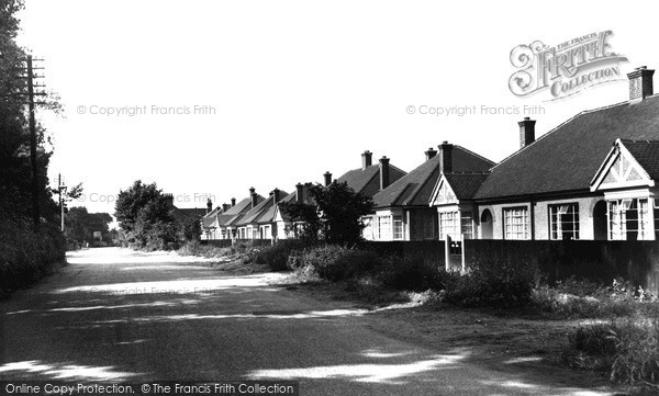Photo of Stanford Le Hope, Wharf Road c.1960