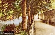 Riverside c.1960, Stanhope
