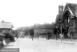 Village 1906, Stanmore