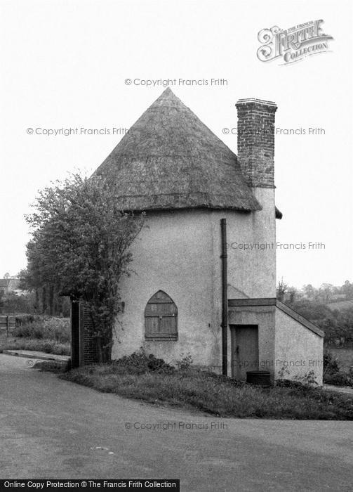 Photo of Stanton Drew, The Old Toll House c.1955