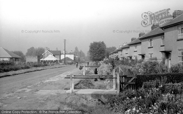 Photo of Stanwell Moor, Southern Cottages c.1955