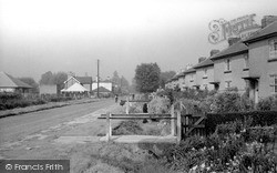 Stanwell Moor, Southern Cottages c1955