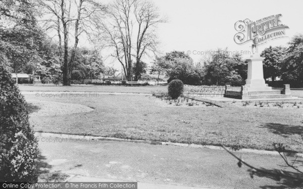 Photo of Staveley, Memorial Gardens c.1960