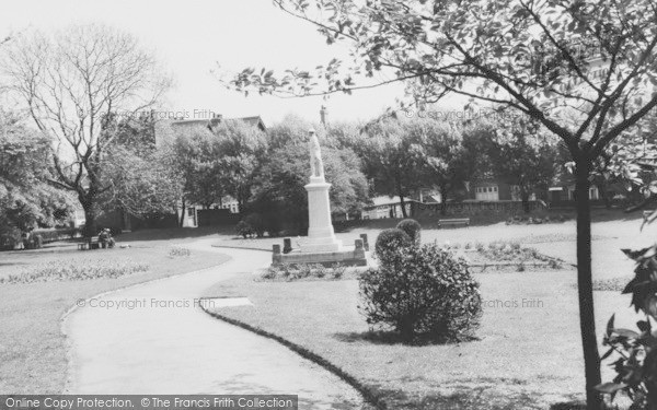 Photo of Staveley, Memorial Gardens c.1965