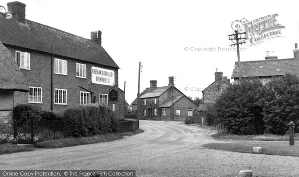 Photo of Steeple Claydon, North End Road c.1955