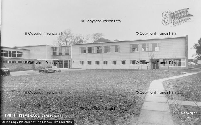 Photo of Stevenage, Barclay School c.1955