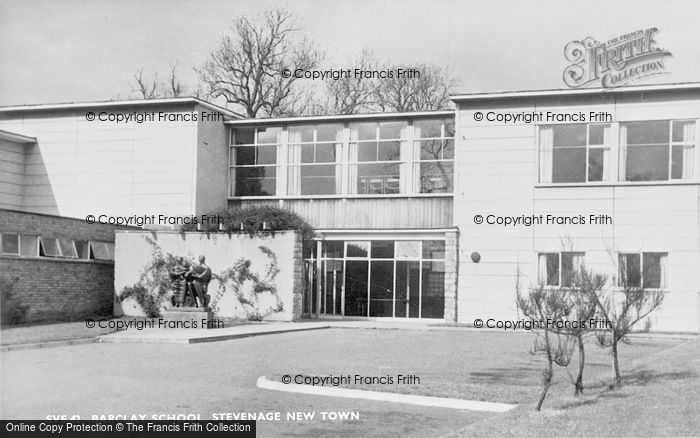Photo of Stevenage, Barclay School c.1955