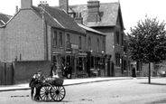 Boys With A Handcart 1901, Stevenage