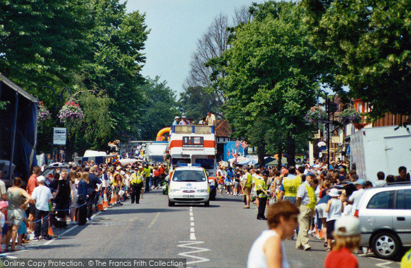 Photo of Stevenage, Carnival, High Street 2001
