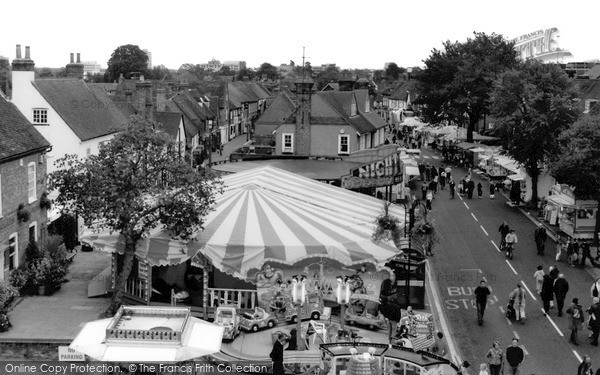 Photo of Stevenage, Fair, The Market Place 2002