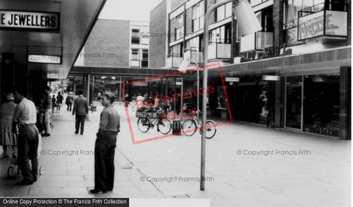 Photo of Stevenage, Queensway c.1960