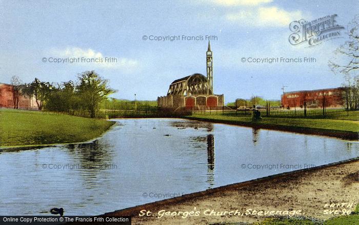 Photo of Stevenage, St George's Church c.1960