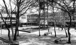 The Town Square c.1960, Stevenage