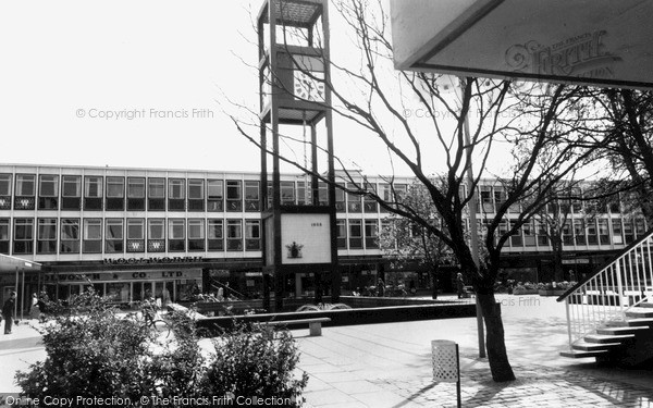 Photo of Stevenage, The Town Square c.1960