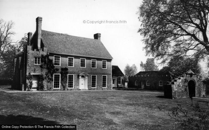 Photo of Steyning, Gatewick House c.1965