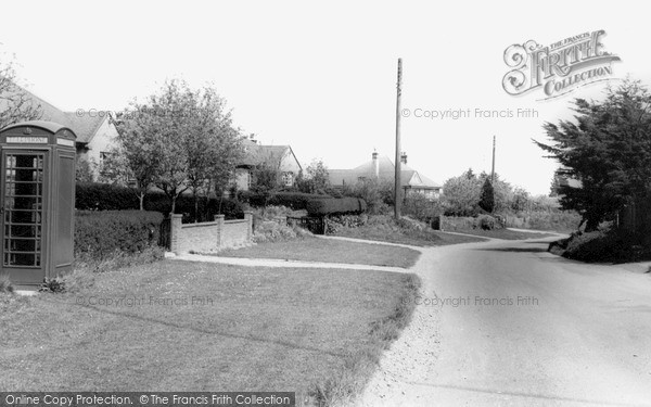Photo of Steyning, Newham Lane c.1965
