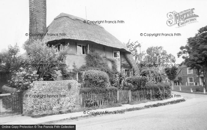 Photo of Steyning, Saxon Cottage c.1960