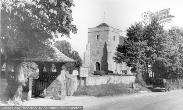 Photo of Steyning, St Andrew's Church c.1965