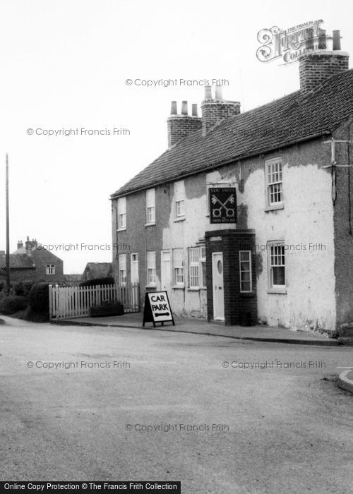 Photo of Stillingfleet, The Cross Keys Inn c.1960