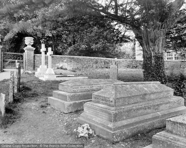 Photo of Stinsford, St Michael's Churchyard, Thomas Hardy's Grave 1930