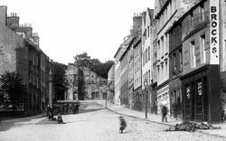 Broad Street 1899, Stirling