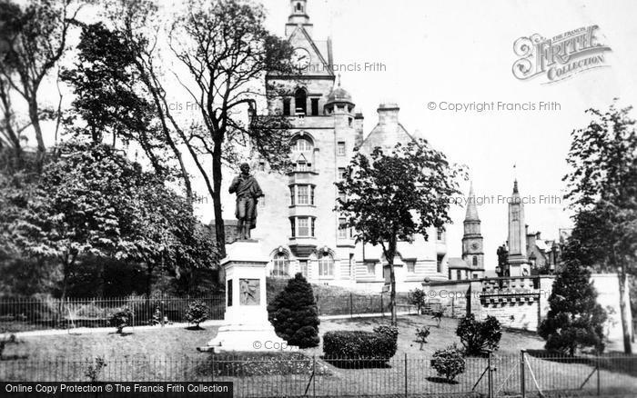 Photo of Stirling, Burns' Statue And Municipal Buildings c.1935