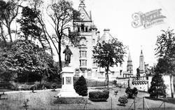 Burns' Statue And Municipal Buildings c.1935, Stirling