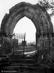 Cambuskenneth Abbey 1949, Stirling