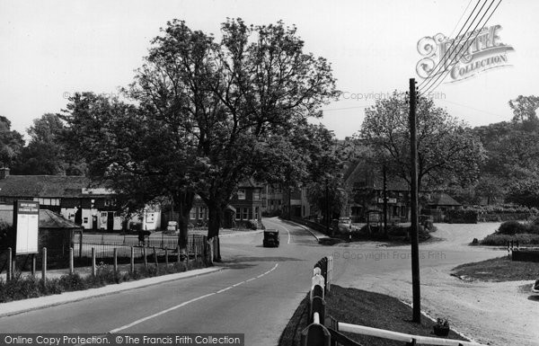 Photo of Stockbridge, Winchester Road c.1955