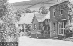 The Village c.1955, Stoke Abbott