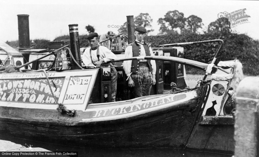Stoke Bruerne, a Steamer and her Crew c1900
