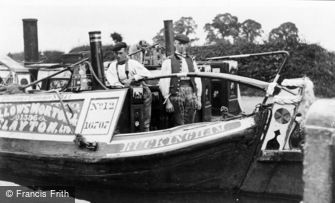 Stoke Bruerne, a Steamer and her Crew c1900