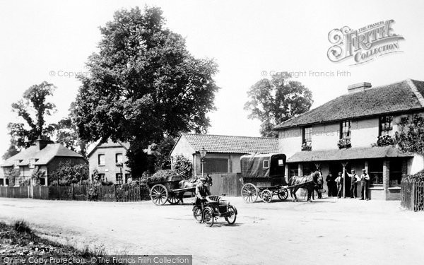 Photo of Stoke D'Abernon, The Village 1904