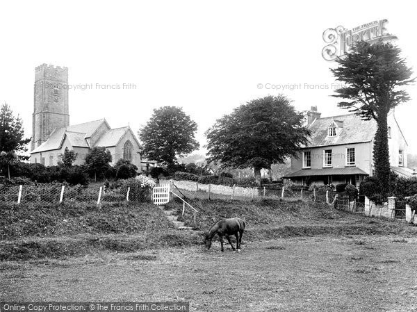 Photo of Stoke Fleming, St Peter's Church And Village 1925