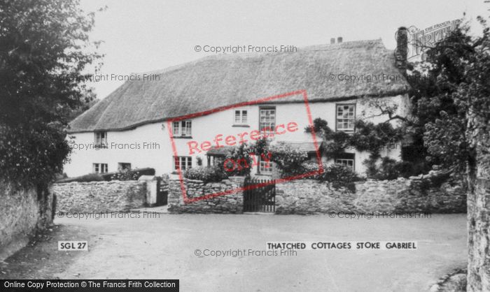 Photo of Stoke Gabriel, Thatched Cottages c.1960