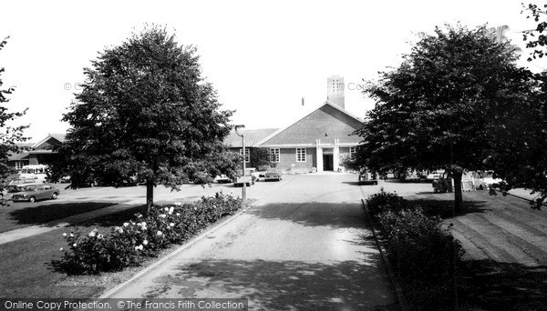 Photo of Stoke Mandeville, Hospital, The Driveway c.1965