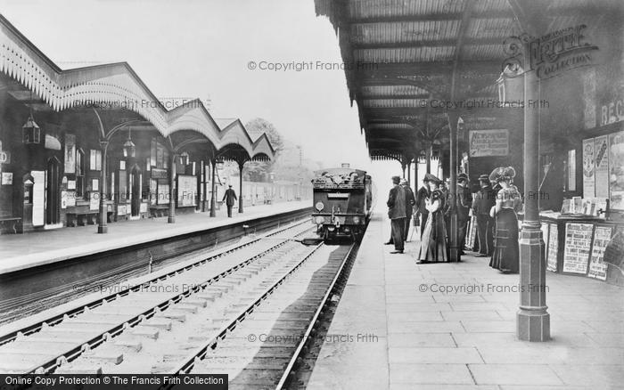 Photo of Stoke Newington, Rectory Road Station 1910