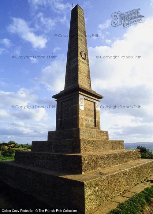 Photo of Stoke Sub Hamdon, War Memorial Obelisk, Hamdon Hill c.1985