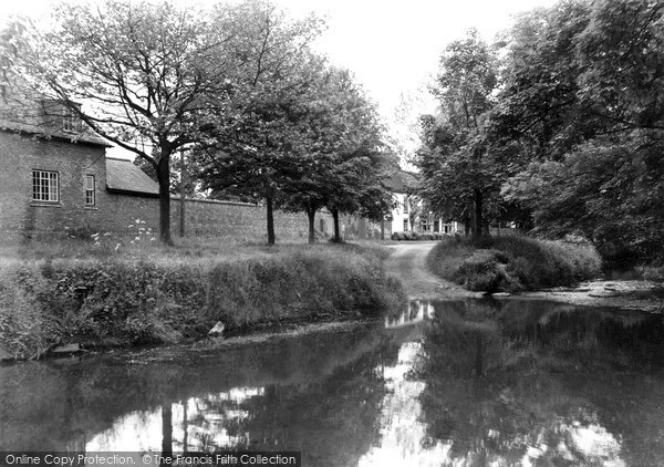 Photo of Stokesley, Levenbank c1955