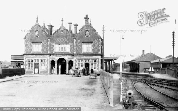 Photo of Stone, Railway Station 1900