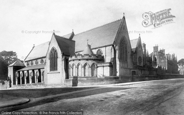 Photo of Stone, St Dominic's Convent 1900