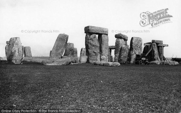 Stonehenge photo