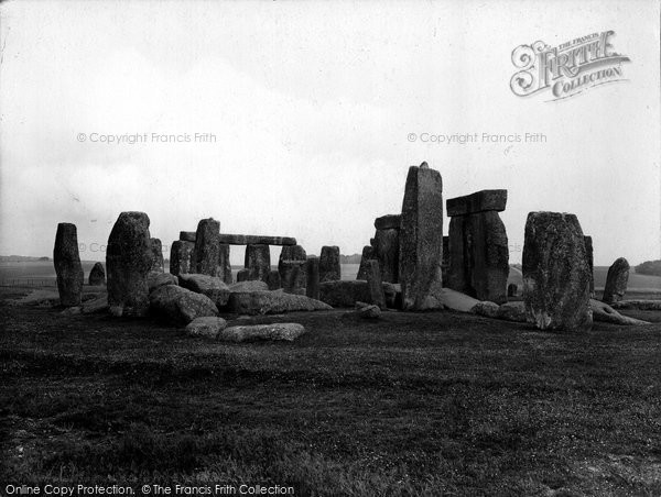Photo of Stonehenge, 1928