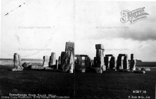 Photo of Stonehenge, c.1955
