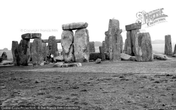 Photo of Stonehenge, c1960