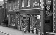 Shop In The High Street 1960, Stonehouse