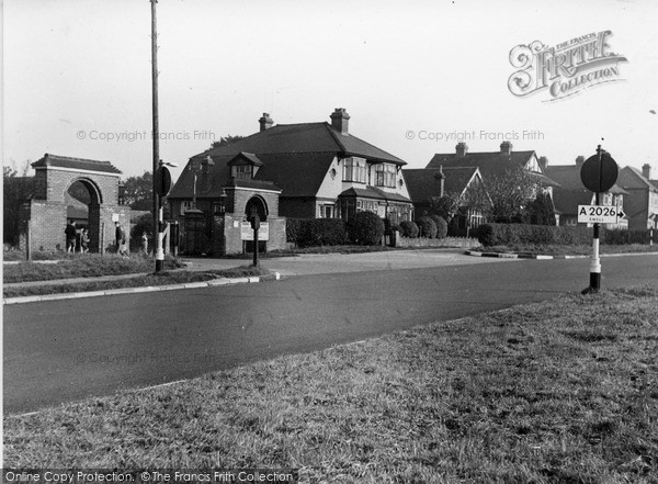 Photo of Stoneleigh, Park Avenue West c.1955